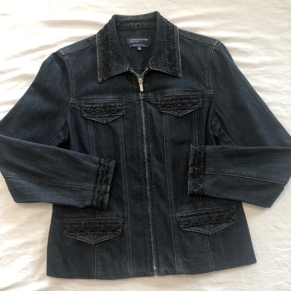 Beautiful Jones New York Denim jacket.